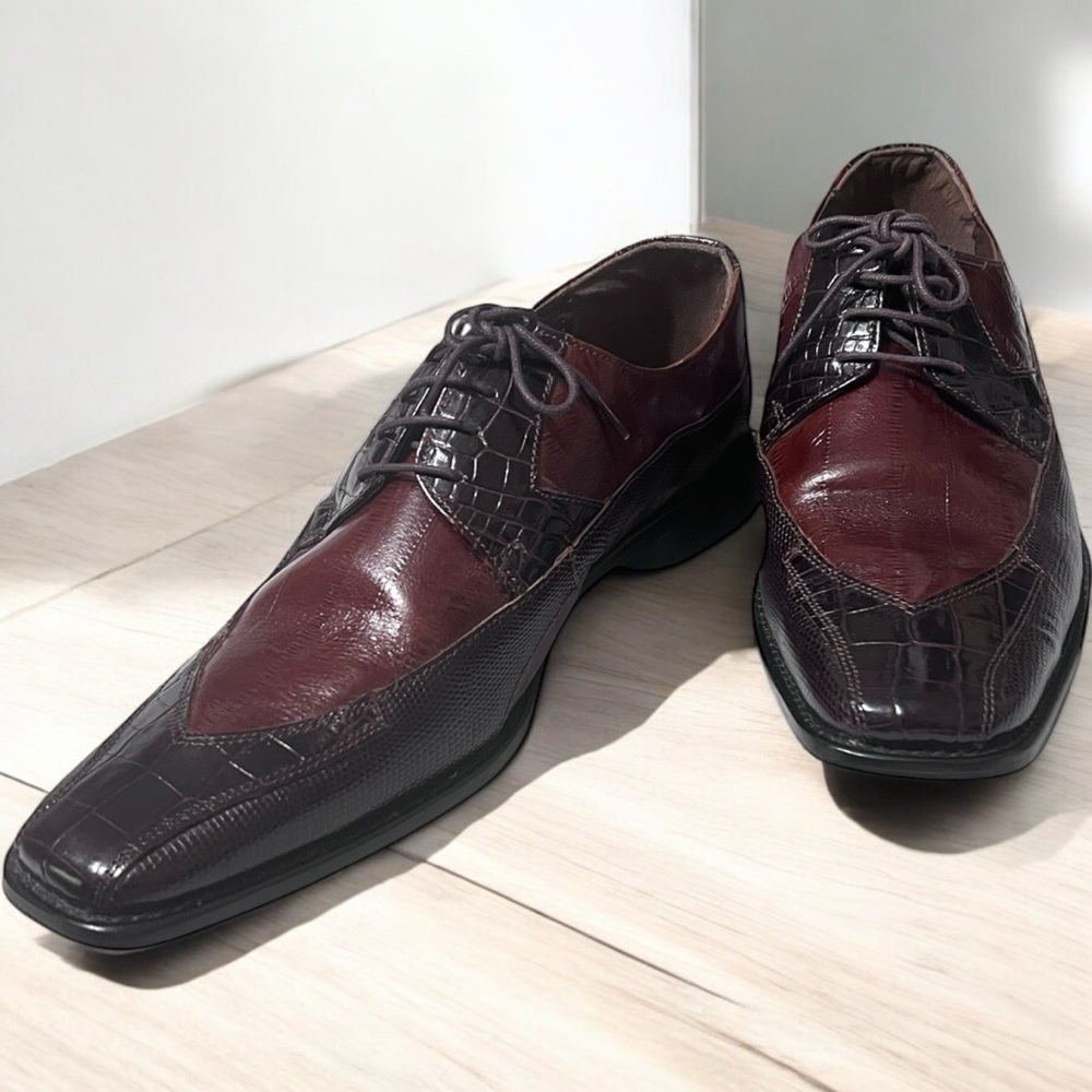 Stacy Adams Maroon and Chocolate Oxfords - Picture 3 of 15